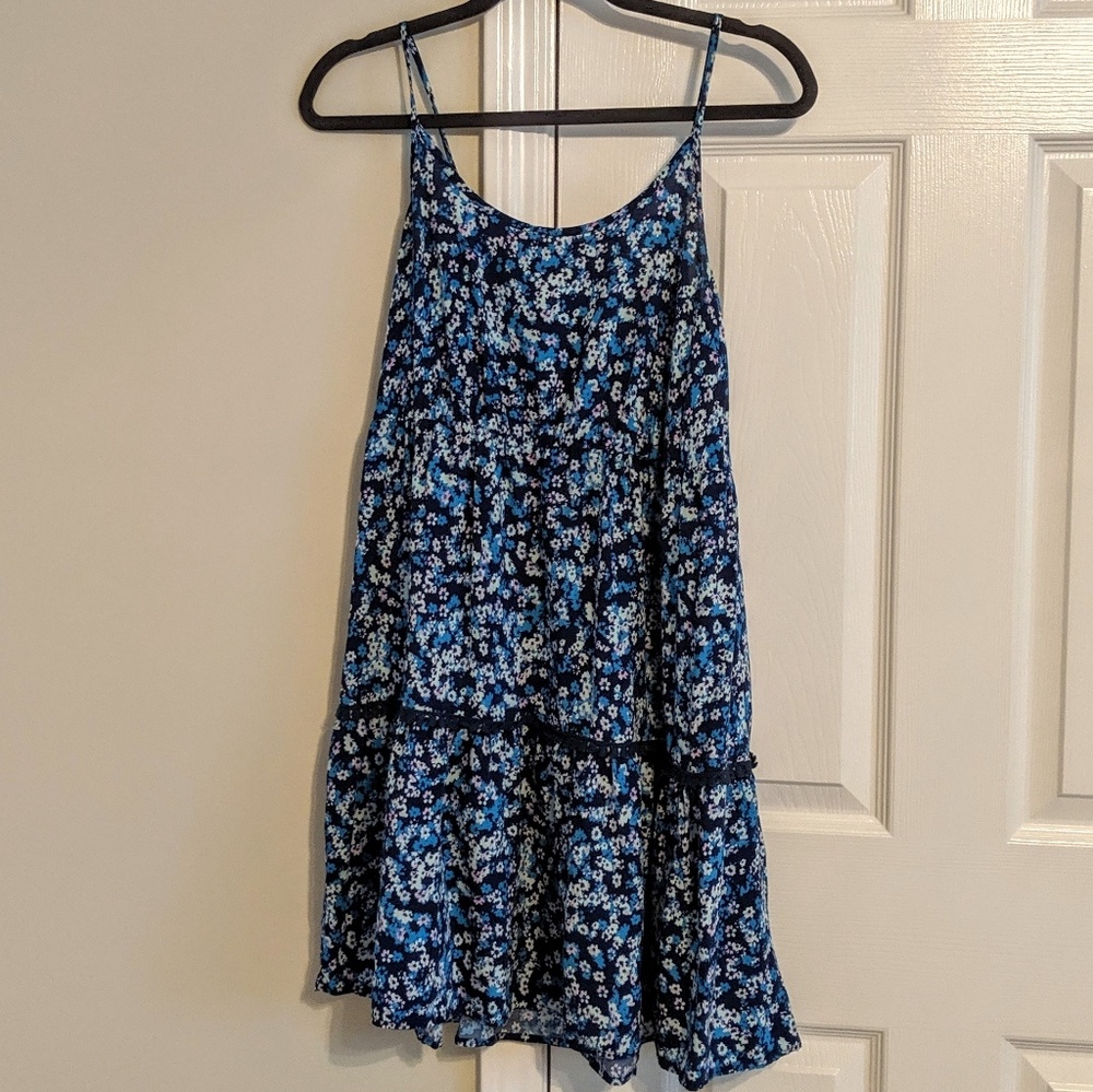 Floral shift dress